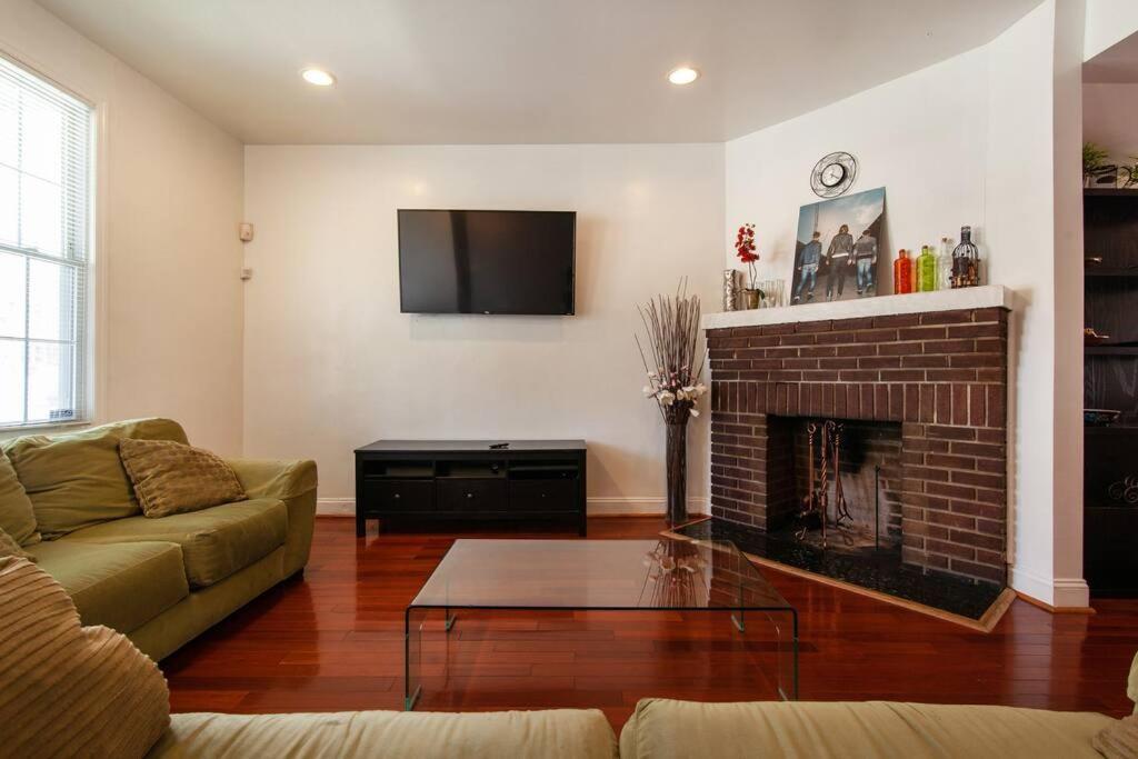 Relaxing, Spacious, Private, Walkable In Petworth! Washington Extérieur photo