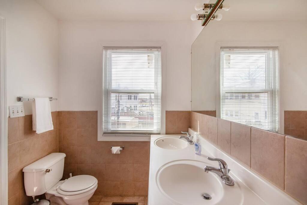 Relaxing, Spacious, Private, Walkable In Petworth! Washington Extérieur photo